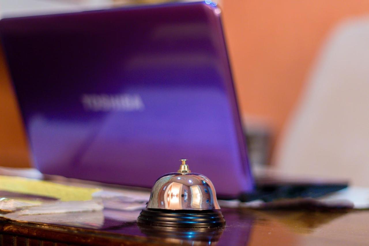 V Park Hotel Tbilisi Luaran gambar