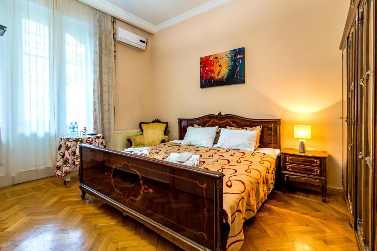 V Park Hotel Tbilisi Luaran gambar